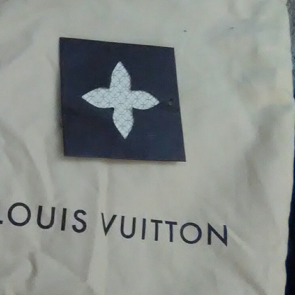 Louis Vuitton Paris sneakers - Picture 6 of 6